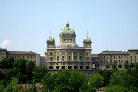 Fachada Sul do Palacio Federal de Berna - Foto: Raphael Frey (Licen